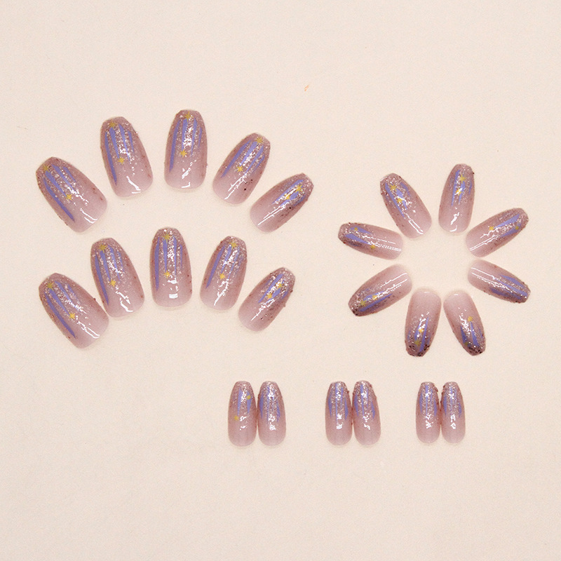 Faux ongles courts pour femmes - Nail Art Glossy avis et prix